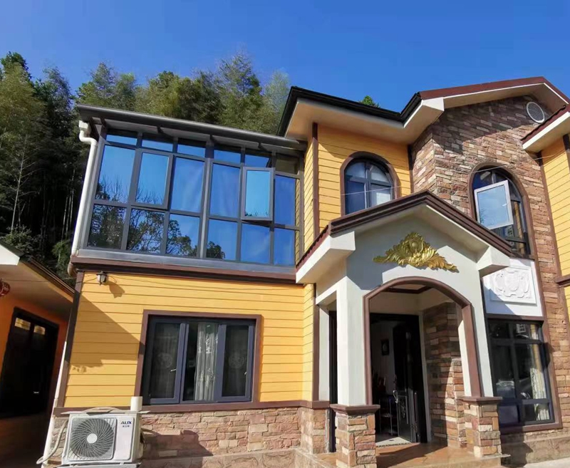 輕鋼房屋是否可以通過鋪設地暖系統提供舒適的室內溫度？(圖3)